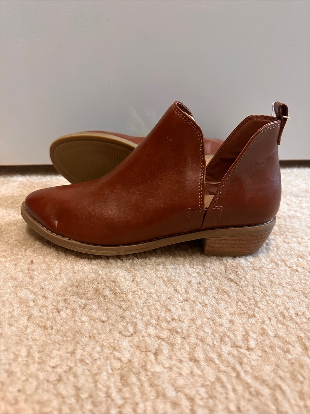 Universal Thread Cognac Cutout Ankle Booties